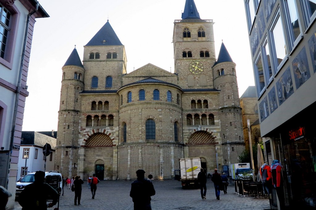 26 TREVIRI Cattedrale.JPG